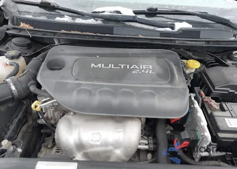 2015 Chrysler 200 Limited z USA, uszkodzony, nr VIN 1C3CCCAB9FN677148